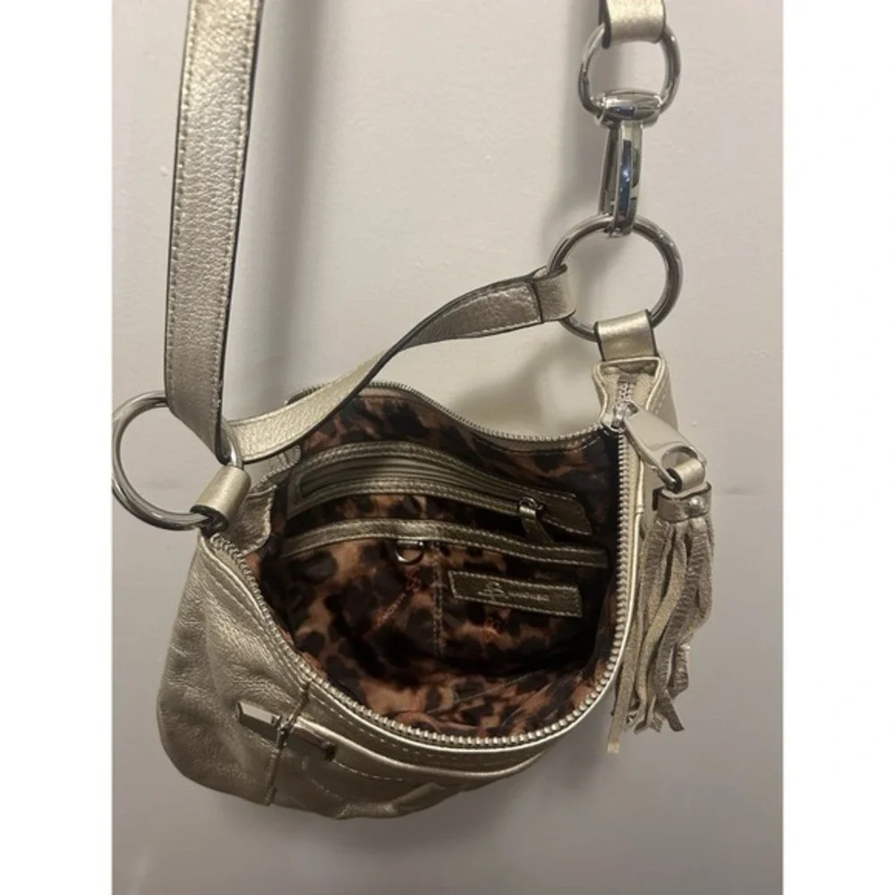 B Makowsky‎ Women's Pebbled Leather Crossbody Champaign Metallic Handbag Y2K
